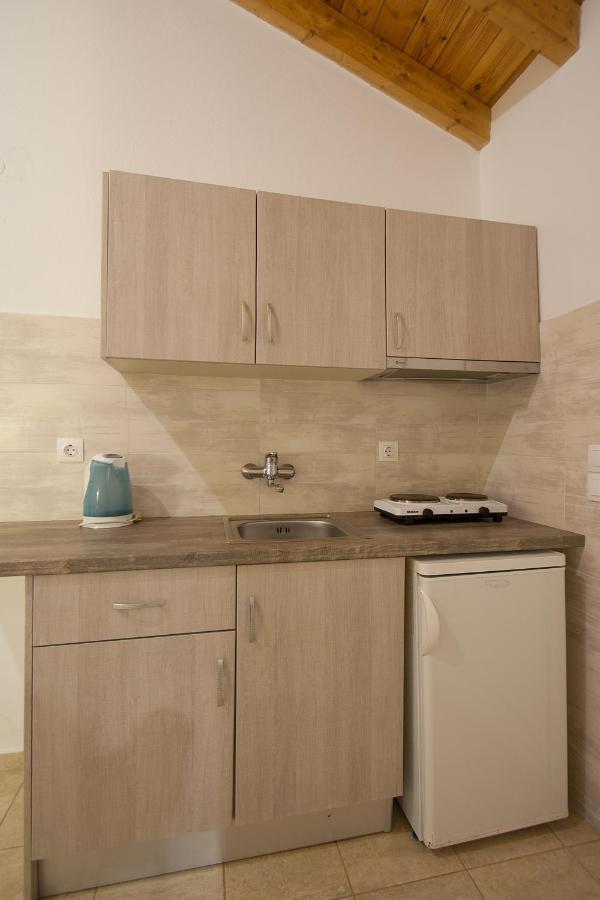 Voula Studios Koukounaries Extérieur photo